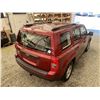 Image 16 : 2011 JEEP PATRIOT, RED, 215048 KMS, FOUR WHEEL DRIVE. - B113145