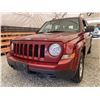 Image 2 : 2011 JEEP PATRIOT, RED, 215048 KMS, FOUR WHEEL DRIVE. - B113145