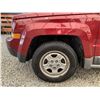 Image 31 : 2011 JEEP PATRIOT, RED, 215048 KMS, FOUR WHEEL DRIVE. - B113145