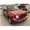 Image 9 : 2011 JEEP PATRIOT, RED, 215048 KMS, FOUR WHEEL DRIVE. - B113145
