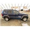 Image 11 : 2004 JEEP LIBERTY, BLUE, 206950 KMS, FOUR WHEEL DRIVE. - B124079