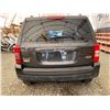 Image 17 : 2011 JEEP PATRIOT, GREY, 148 KMS, FOUR WHEEL DRIVE. - J112199