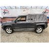 Image 23 : 2011 JEEP PATRIOT, GREY, 148 KMS, FOUR WHEEL DRIVE. - J112199