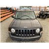 Image 7 : 2011 JEEP PATRIOT, GREY, 148 KMS, FOUR WHEEL DRIVE. - J112199