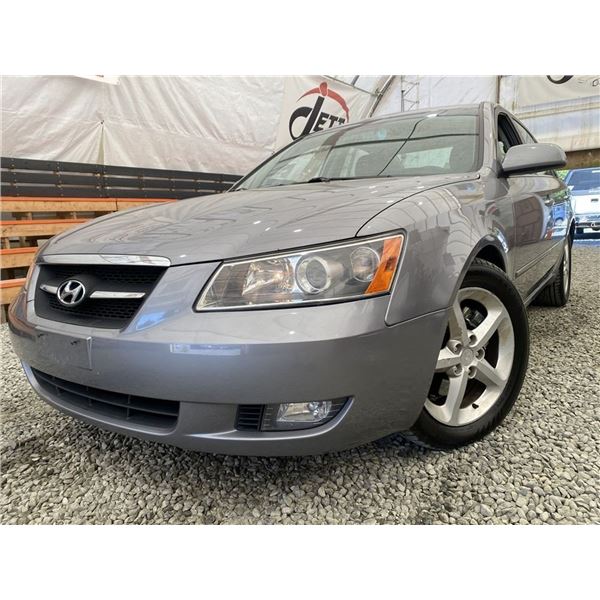 2008 HYUNDAI SONATA, GREY, 185512 KMS, FRONT WHEEL DRIVE. - D323063