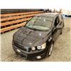 Image 4 : 2015 CHEVROLET SONIC, BLACK, 150735 KMS, FRONT WHEEL DRIVE. - J200130