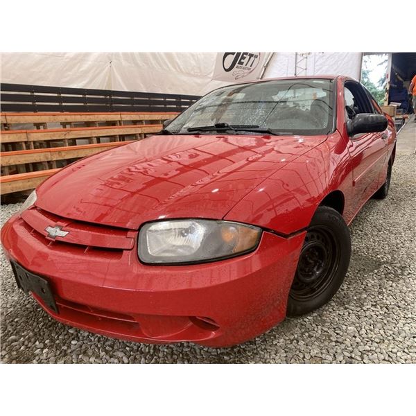 2004 CHEVY CAVALIER, RED, 260998 KMS, FRONT WHEEL DRIVE. - B124542