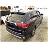 Image 16 : 2017 MITSUBISHI OUTLANDER BLUE, 167487 KMS, FOUR WHEEL DRIVE. - D612165