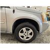 Image 25 : 2006 CHEVY EQUINOX, SILVER, 247694 KMS, FRONT WHEEL DRIVE. - B047413