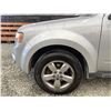 Image 31 : 2011 FORD ESCAPE, SILVER, 211194 KMS, FRONT WHEEL DRIVE. - DB93431