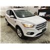 Image 9 : 2017 FORD ESCAPE, WHITE, 128425 KMS, FOUR WHEEL DRIVE. - DE60368