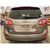 Image 17 : 2011 HYUNDAI SANTE FE, GREY, 137772 KMS, FOUR WHEEL DRIVE. - D038101