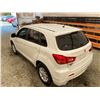 Image 22 : 2011 MITSUBISHI RVR, WHITE, 219724 KMS, FOUR WHEEL DRIVE. - D601855