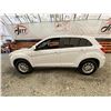 Image 23 : 2011 MITSUBISHI RVR, WHITE, 219724 KMS, FOUR WHEEL DRIVE. - D601855