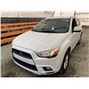 Image 3 : 2011 MITSUBISHI RVR, WHITE, 219724 KMS, FOUR WHEEL DRIVE. - D601855