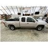 Image 12 : 2011 GMC SIERRA, SILVER, 275903 KMS, 4X4. - D348404