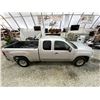Image 13 : 2011 GMC SIERRA, SILVER, 275903 KMS, 4X4. - D348404