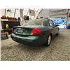 Image 14 : 2000 FORD TAURUS, GREEN, 145430 KMS, FRONT WHEEL DRIVE. - B184255