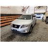 Image 3 : 2014 NISSAN PATHFINDER, GREY, 186950 KMS, FOUR WHEEL DRIVE. - D600251