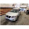 Image 4 : 2014 NISSAN PATHFINDER, GREY, 186950 KMS, FOUR WHEEL DRIVE. - D600251