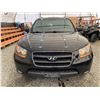 Image 6 : 2009 HYUNDAI SANTE FE, BLACK, 300884 KMS, FRONT WHEEL DRIVE. NO RESERVE. - P258045