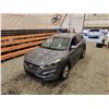 Image 4 : 2017 HYUNDAI TUCSON, GREY, 190169 KMS, ALL WHEEL DRIVE. - J304940
