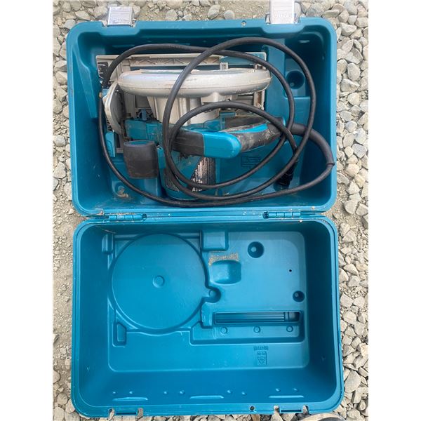 505 -- MAKITA 5007MGA