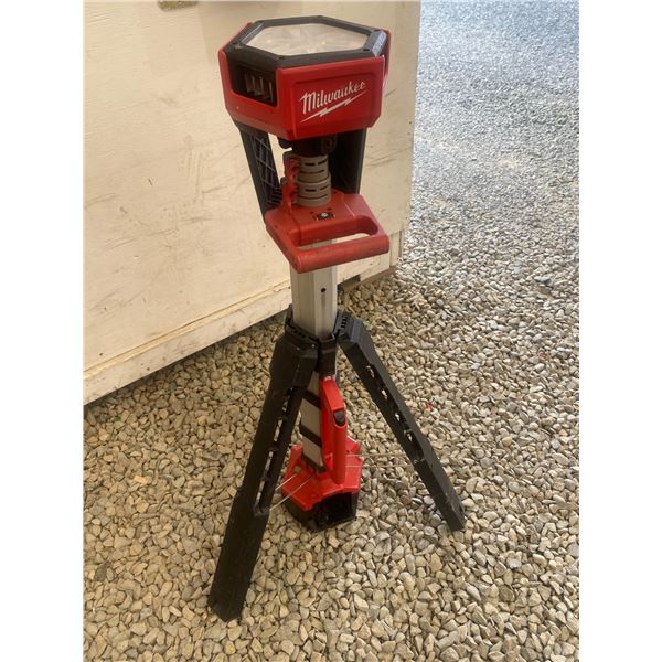 510 -- MILWAUKEE TOWER LIGHT