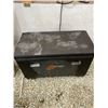 Image 1 : 521 -- INDUSTRIAL STORAGE BOX