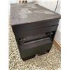 Image 4 : 521 -- INDUSTRIAL STORAGE BOX