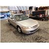 Image 9 : 1999 HONDA ACCORD EX, GOLD, 300763 KMS, FRONT WHEEL DRIVE. NO RESERVE. - P804153
