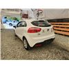 Image 20 : 2013 KIA RIO, WHITE, 188538 KMS, FRONT WHEEL DRIVE. NO RESERVE. - D810889