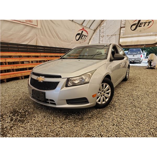 2011 CHEVY CRUZE, SILVER, 188894 KMS, FRONT WHEEL DRIVE. - D239087