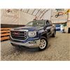Image 1 : 2016 GMC SIERRA, BLUE, 207371 KMS, 4X4. - D333055