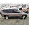 Image 11 : 2005 GMC ENVOY, GREY, 195753 KMS, FOUR WHEEL DRIVE. - D310966