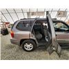 Image 40 : 2005 GMC ENVOY, GREY, 195753 KMS, FOUR WHEEL DRIVE. - D310966