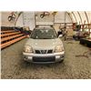 Image 6 : 2006 NISSAN X-TRAIL, SILVER, 303604 KMS, FOUR WHEEL DRIVE. - D210684