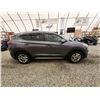 Image 11 : 2017 HYUNDAI TUCSON, GREY, 190169 KMS, ALL WHEEL DRIVE. - J304940