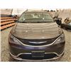 Image 6 : 2017 CHRYSLER PACIFICA TOURING L, GREY, 120705 KMS, FRONT WHEEL DRIVE. - D628757