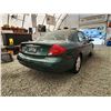 Image 14 : 2000 FORD TAURUS, GREEN, 145430 KMS, FRONT WHEEL DRIVE. - B184255