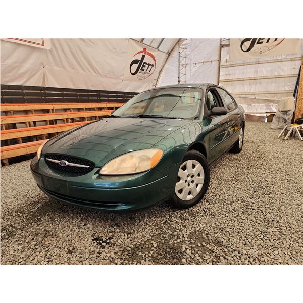 2000 FORD TAURUS, GREEN, 145430 KMS, FRONT WHEEL DRIVE. - B184255