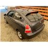 Image 34 : 2011 HYUNDAI ACCENT, GREY, 149743 KMS, FRONT WHEEL DRIVE. - J202842