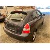 Image 9 : 2011 HYUNDAI ACCENT, GREY, 149743 KMS, FRONT WHEEL DRIVE. - J202842