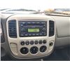 Image 52 : 2005 FORD ESCAPE, GREY, 226312 KMS, FOUR WHEEL DRIVE. - DD66169