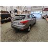 Image 13 : 2010 HYUNDAI TUCSON, GREY, 239117 KMS, ALL WHEEL DRIVE. - D054044
