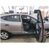 Image 35 : 2010 HYUNDAI TUCSON, GREY, 239117 KMS, ALL WHEEL DRIVE. - D054044