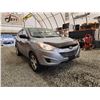 Image 8 : 2010 HYUNDAI TUCSON, GREY, 239117 KMS, ALL WHEEL DRIVE. - D054044