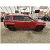 Image 12 : 2010 GMC TERAIN, RED, 154279 KMS, FRONT WHEEL DRIVE. - D332844