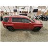Image 13 : 2010 GMC TERAIN, RED, 154279 KMS, FRONT WHEEL DRIVE. - D332844