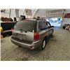 Image 15 : 2005 GMC ENVOY, GREY, 195753 KMS, FOUR WHEEL DRIVE. - D310966